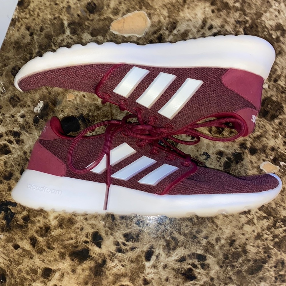 Adidas Cloudfoam (Maroon)